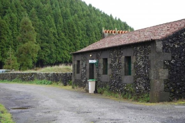 Parlamento aprova repavimentação do troço de acesso à Gruta do Natal