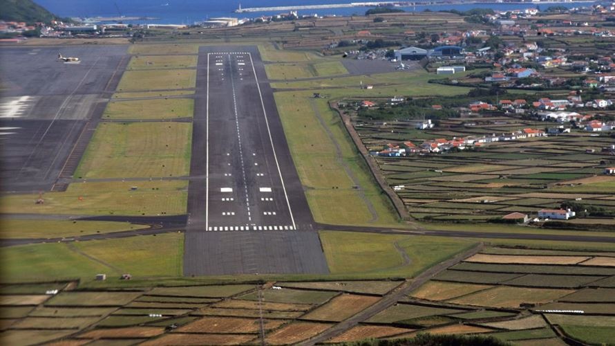 PS diz que certificação civil do aeroporto das Lajes promove rapidez e simplicidade