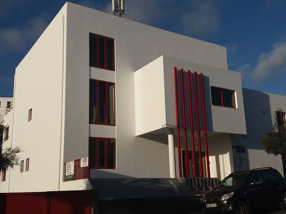 RCA vai a eleições esta noite de segunda feira