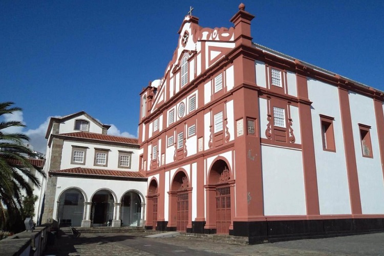 Museu de Angra do Heroismo apresenta mostra (Colecoes e Museus: Da Curiosidade ao Conhecimento)